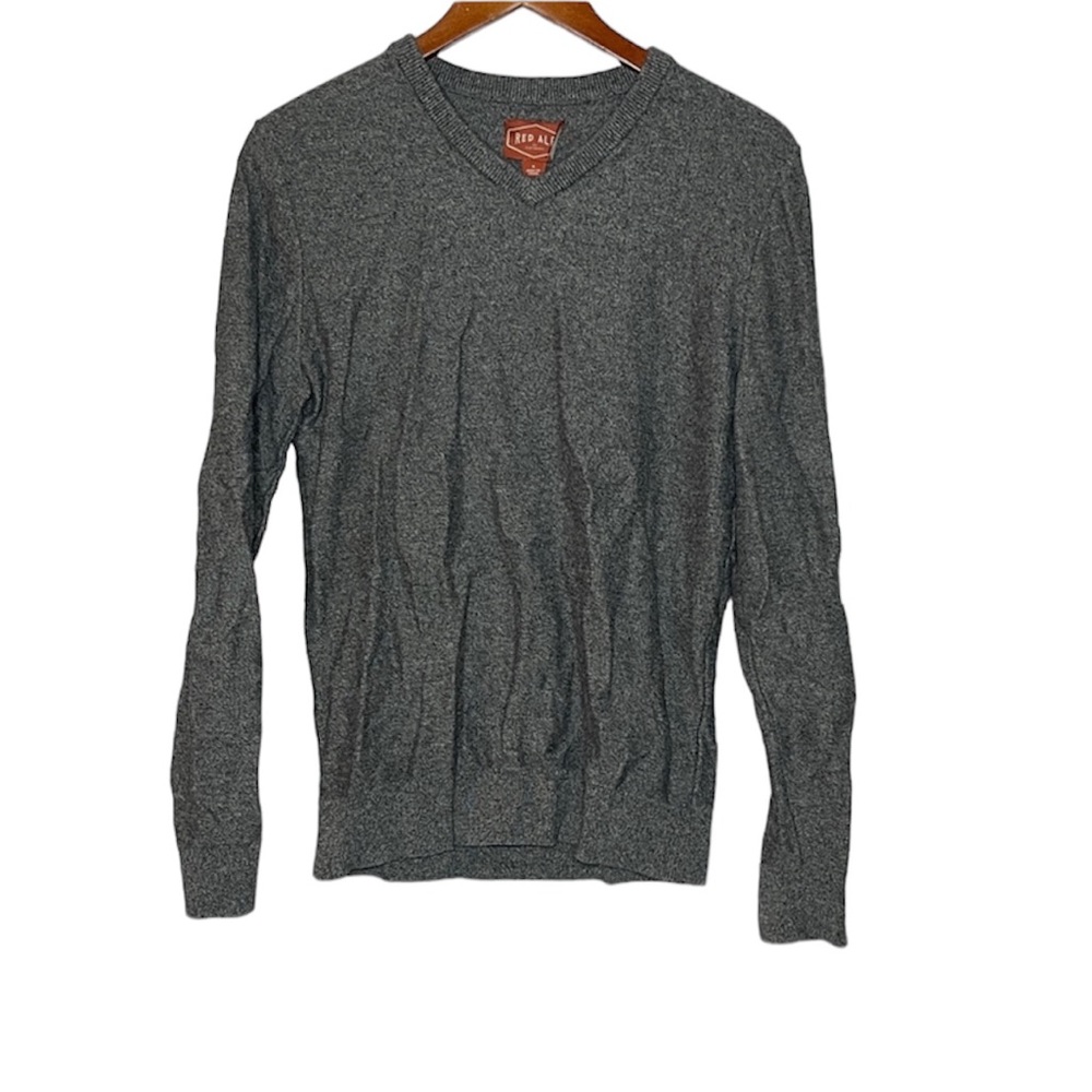 Red Ale by Alesbury Gray Sweater